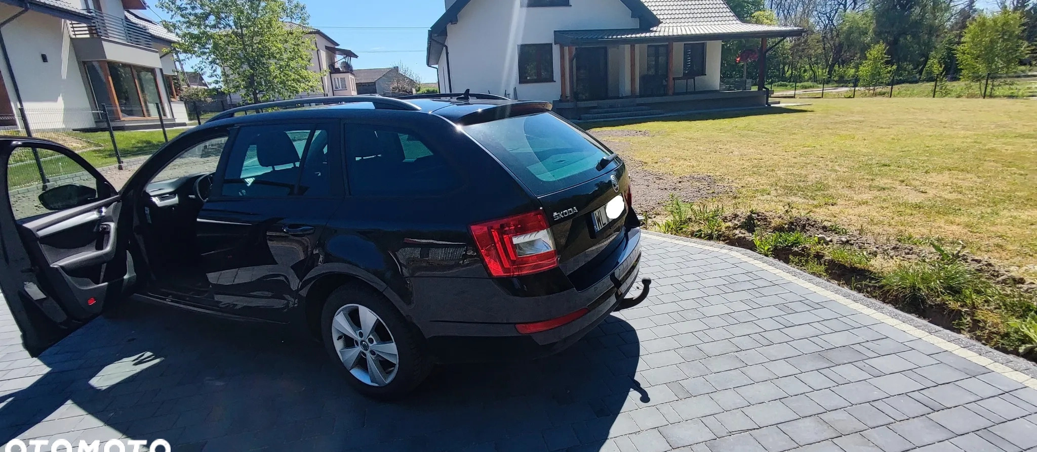 Skoda Octavia cena 24000 przebieg: 383000, rok produkcji 2014 z Józefów małe 67